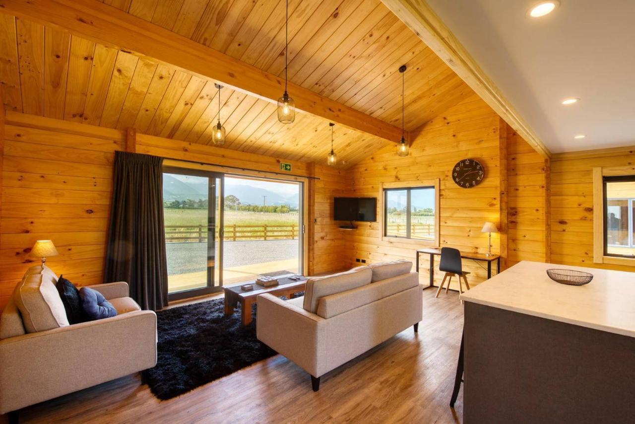 Deerbrooke Kaikoura Chalets - Chalet 2 Εξωτερικό φωτογραφία